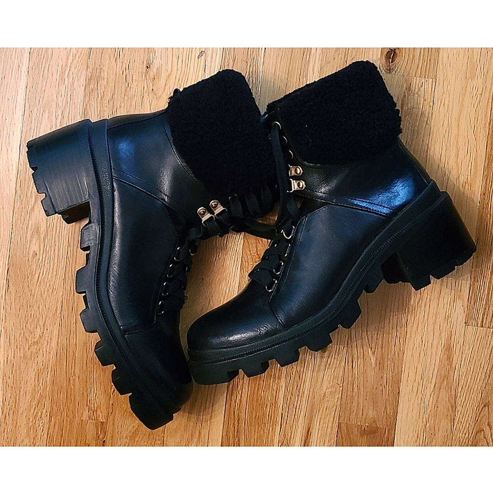 Alice + Olivia Hettie Sherpa Leather Moto Combat Boots Size 10 | Black Lug Sole - Picture 15 of 16